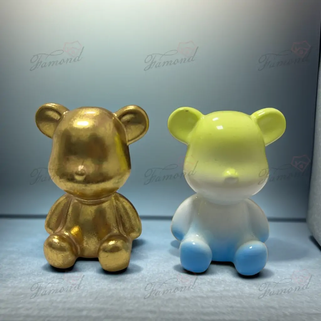 Gold Leaf/Gradient Two-color Violent Bear Home Decoration Figure