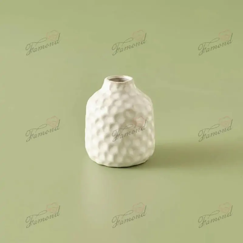 A Fresh Green Vase with a Bulging Semicircular Shape Short Mini Decor Vases for Dinning Table