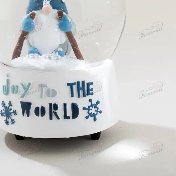 A Festive Holiday Ornament Charming 8-12cm Snow Globe with Skiing Santa Claus