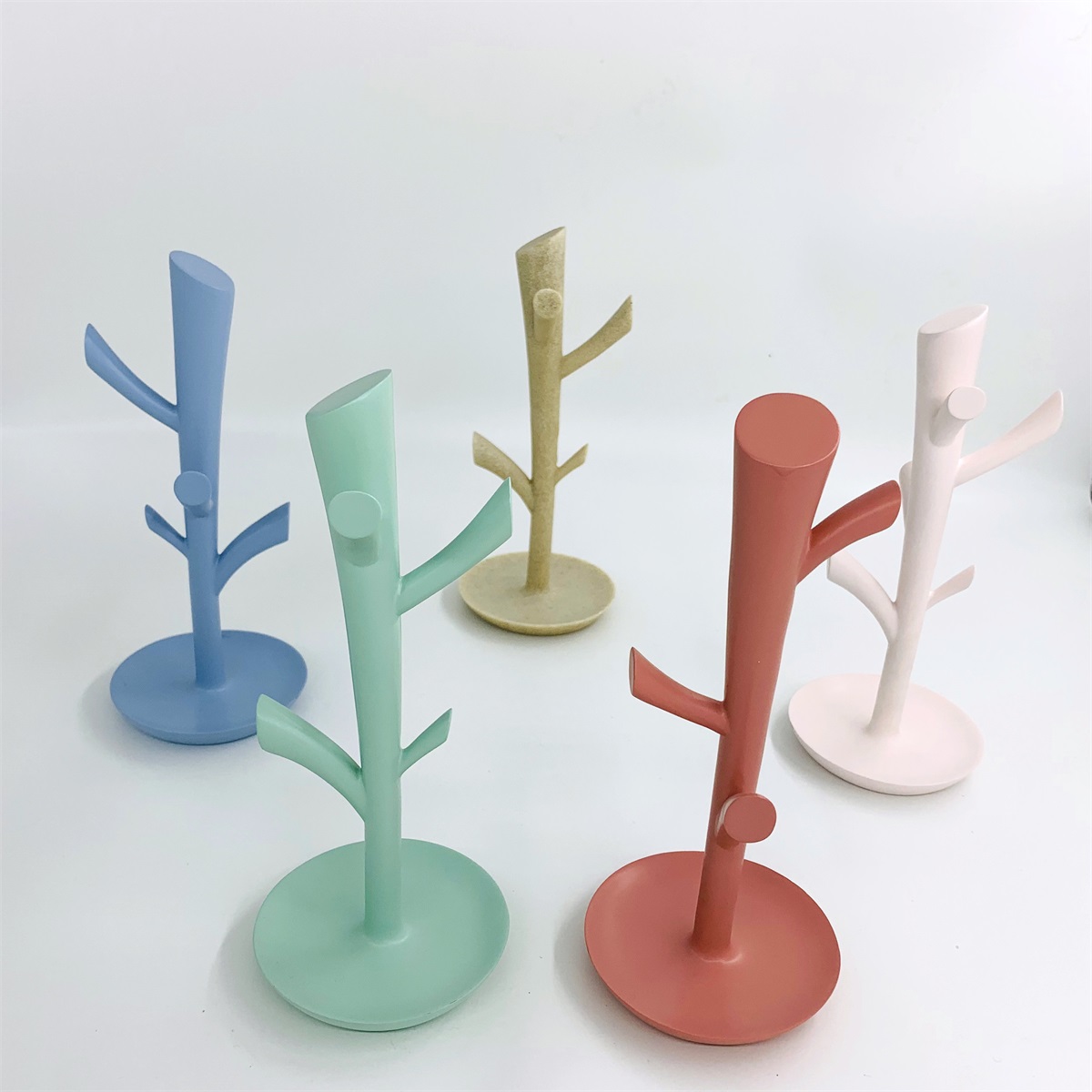 Tree Shape Cup Holder By Famond Home