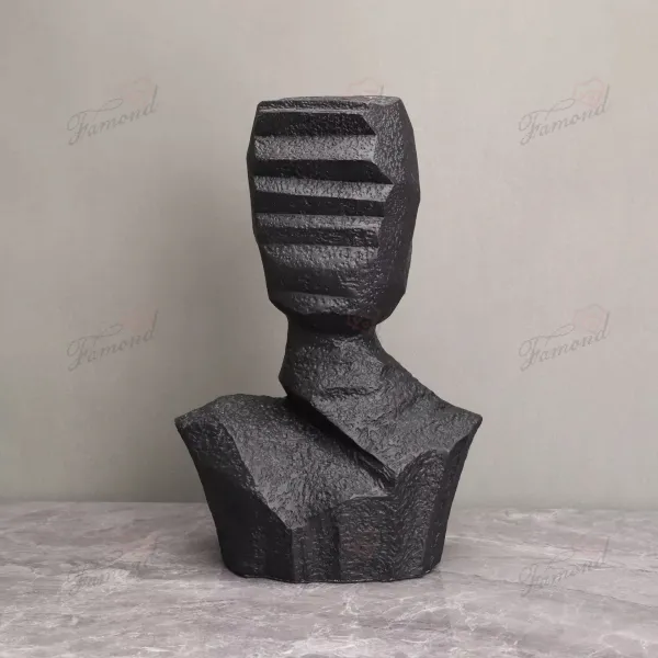 Handcrafted Resin Black and White Minimalist Abstract Half-Length Statue