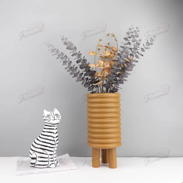 Custom OEM Resin Decorative Multi-Layer Warm Yellow Circular Pedestal Vase and Storage Box Set