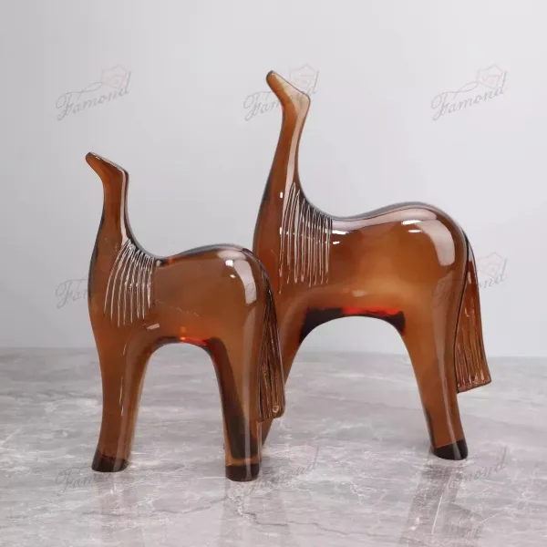 Luxury Agate-Colored Transparent Brown Pony Figurine for Living Room Decor