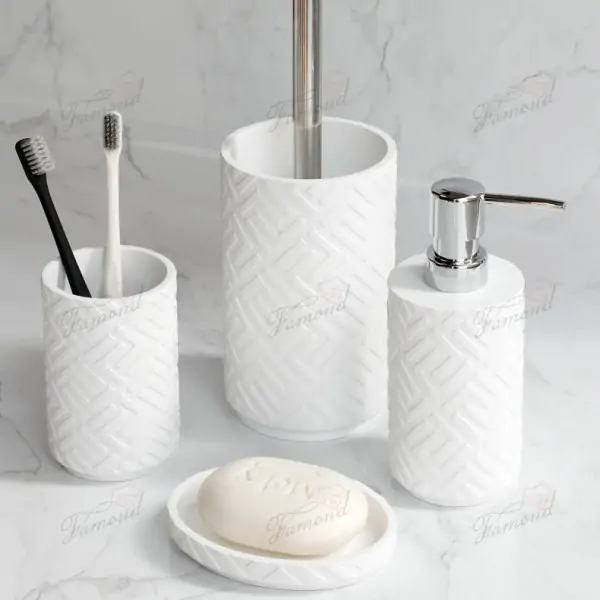 Simple White Textured U-Shaped Bathroom 4-Piece Set with 17cm Toilet Brush