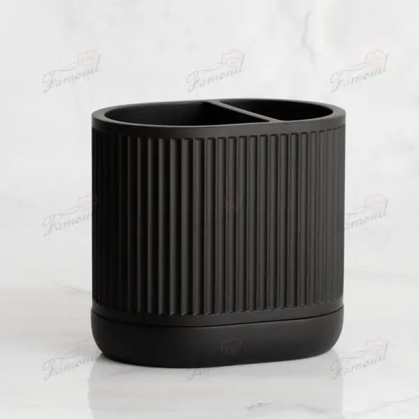 Black Vertical Striped Matte Black 4-Piece Bathroom Set Leakproof Toothbrush Holder with Soap Dish