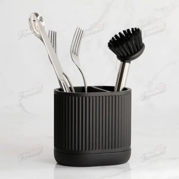 Black Vertical Striped Matte Black 4-Piece Bathroom Set Leakproof Toothbrush Holder with Soap Dish