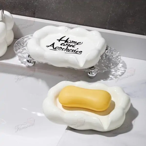 Cloud-Shaped Soap Dish with Drainage Slope Cute and Fresh Bathroom Accessory for Girls INS Style Decor