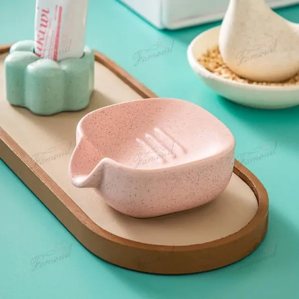 Elegant Square Essential Oil Soap Dish with Slope and Drainage Groove - Frosted Texture, Multiple Fresh Colors Available