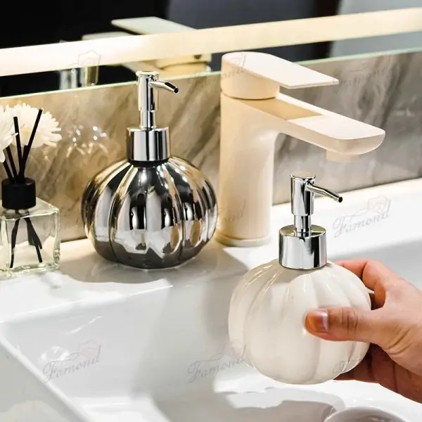 Pumpkin-Shaped Soap Dispenser - White Halloween and Everyday Design for Bathroom Decor